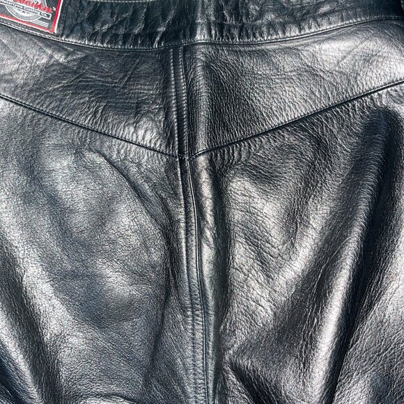 MILWAUKEE MOTORCYCLE CLOTHING CO. BLACK HEAVY LEATHER MOTO PANTS EUC 6 / W25L31 - Picture 9 of 13